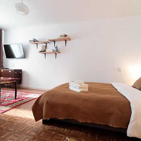 The Soviet Union Apartment In The Heart Of The Old City Almatı Dış mekan fotoğraf